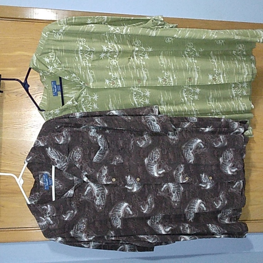 Set Of 2 Casual Button Down Short Sleeve 'Hawaiian Style' Shirts By Puritan